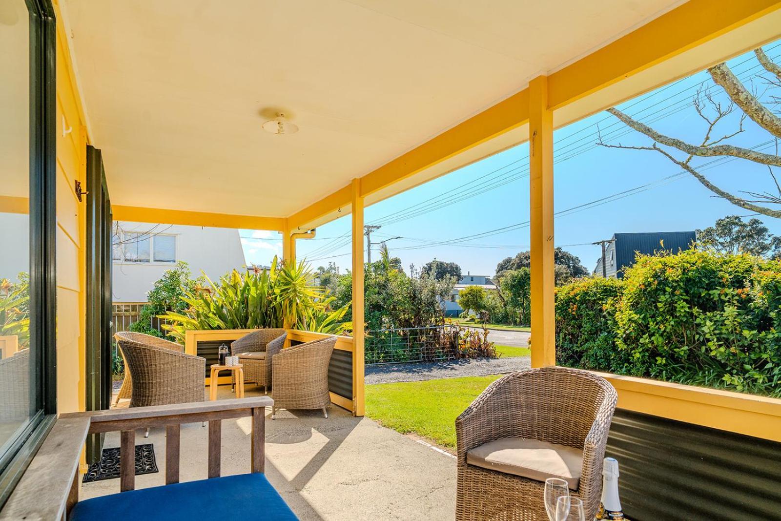 Fun Family Bach, Close To Beach And Shops! Waihi Exterior photo