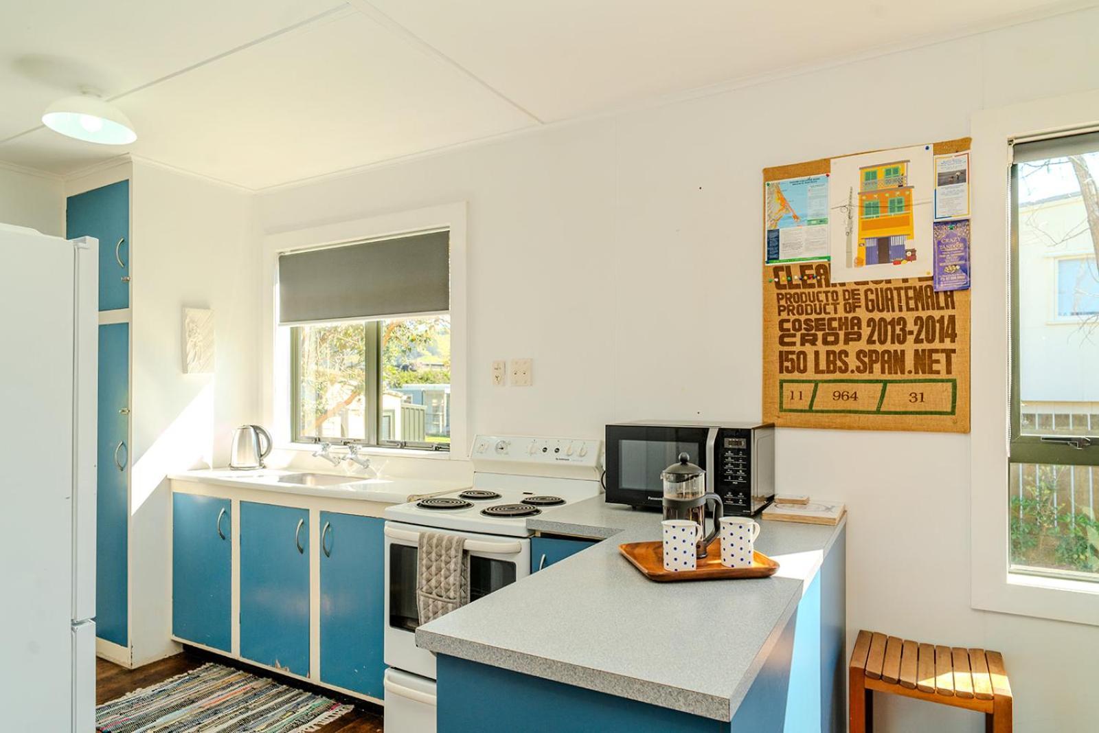 Fun Family Bach, Close To Beach And Shops! Waihi Exterior photo